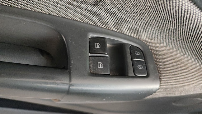 Número de telefone de Bosch Car Service - Mecânica Eliauto