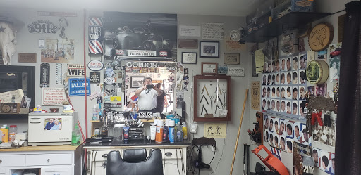 Barber Shop «Gordons Barber Shop», reviews and photos, 2202 N Hwy 175, Seagoville, TX 75159, USA