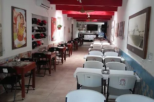 Bar Buenfil - Museo del Beisbol image