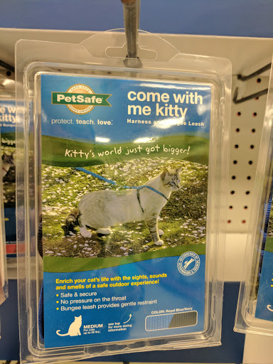 Pet Supply Store «Petco Animal Supplies», reviews and photos, 51 Middlesex Turnpike, Burlington, MA 01803, USA