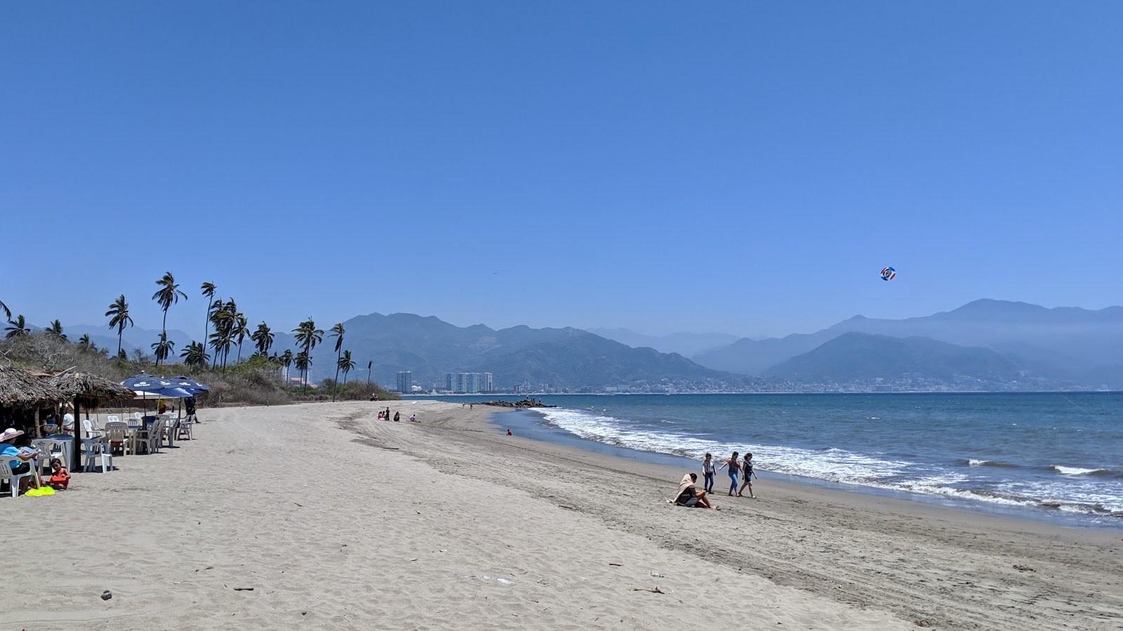 Photo de Ramada beach avec rivage droit, long