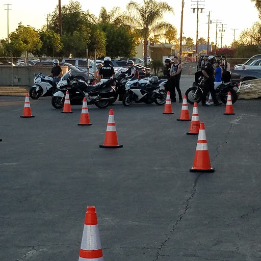 Motorcycle Dealer «Moto United - OC - Can-Am Honda Polaris Yamaha», reviews and photos, 321 E Imperial Hwy, La Habra, CA 90631, USA