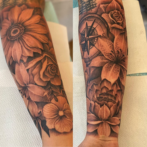 Tattoo Shop «The Wanderlust Tattoo», reviews and photos, 5915 Norwich Ave N, Oak Park Heights, MN 55082, USA