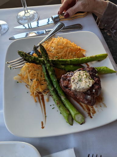 Grocery Store «Roche Harbor Grocery Store», reviews and photos, 248 Reuben Memorial Dr, Friday Harbor, WA 98250, USA