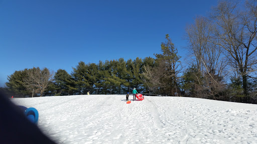 Golf Course «Hickory Hill Golf Course», reviews and photos, 200 N Lowell St, Methuen, MA 01844, USA