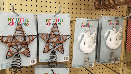 Craft Store «Hobby Lobby», reviews and photos, 52 E Ogden Ave, Westmont, IL 60559, USA