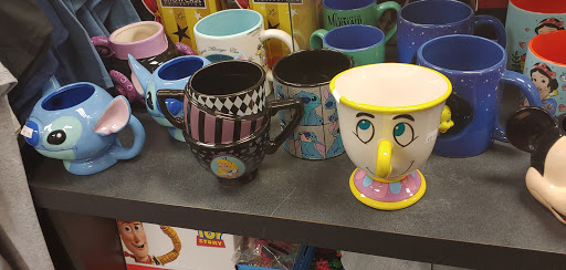 Used Book Store «2nd & Charles», reviews and photos, 3924 Baldwin Rd, Auburn Hills, MI 48326, USA