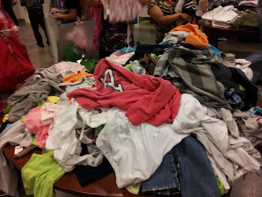 Clothing Store «Abercrombie & Fitch», reviews and photos, 560 Great Mall Dr, Milpitas, CA 95035, USA