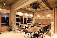 アジャーラー 岐南店