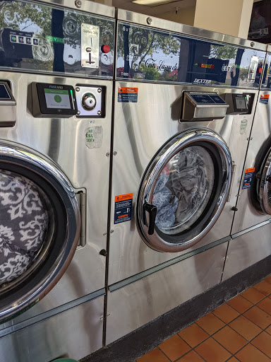 Laundromat «The Laundry Co of Carmichael», reviews and photos, 6450 Fair Oaks Blvd, Carmichael, CA 95608, USA