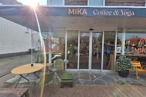 MIKA koffie en yoga image