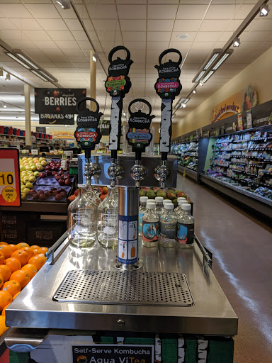 Grocery Store «Stop & Shop», reviews and photos, 250 Bellevue Ave, Newport, RI 02840, USA