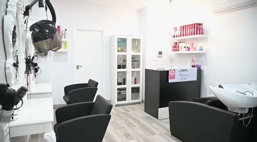 Bolaños Peluquería y Estética en Ribera del Fresno, Badajoz