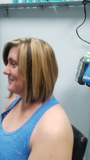 Hair Salon «Snipp It the Salon», reviews and photos, 1015 3rd St Suite A, Columbus, IN 47201, USA