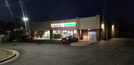 Convenience Store «7-Eleven», reviews and photos, 718 Butterfield Rd, North Aurora, IL 60542, USA