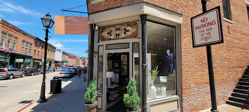 Simply Elegant Boutique, 130 S Main St, Galena, IL 61036, USA, 
