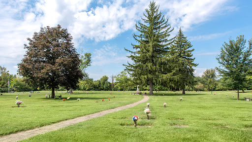 Funeral Home «Ivey Funeral Home at Rose Hill Burial Park», reviews and photos, 2565 Princeton Rd, Hamilton, OH 45011, USA