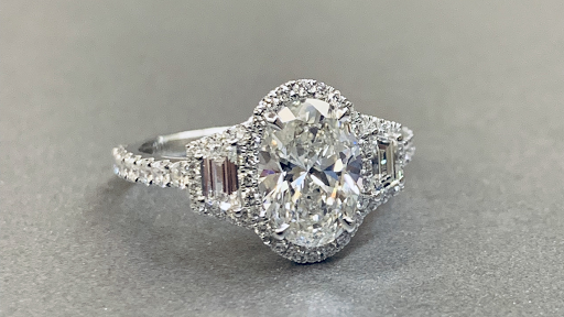 Jewelry Store «The Diamond Factory of Ann Arbor», reviews and photos, 668 Briarwood Cir, Ann Arbor, MI 48108, USA