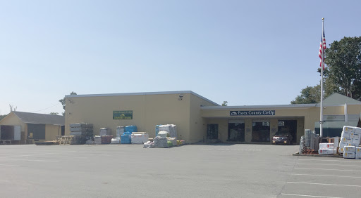 Pet Supply Store «Essex County Co-Op», reviews and photos, 146 S Main St, Topsfield, MA 01983, USA