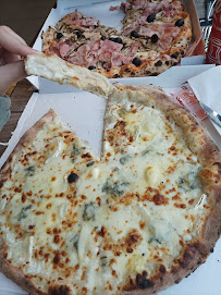 Pizza du Pizzeria Pizza Carloni à Villeurbanne - n°17