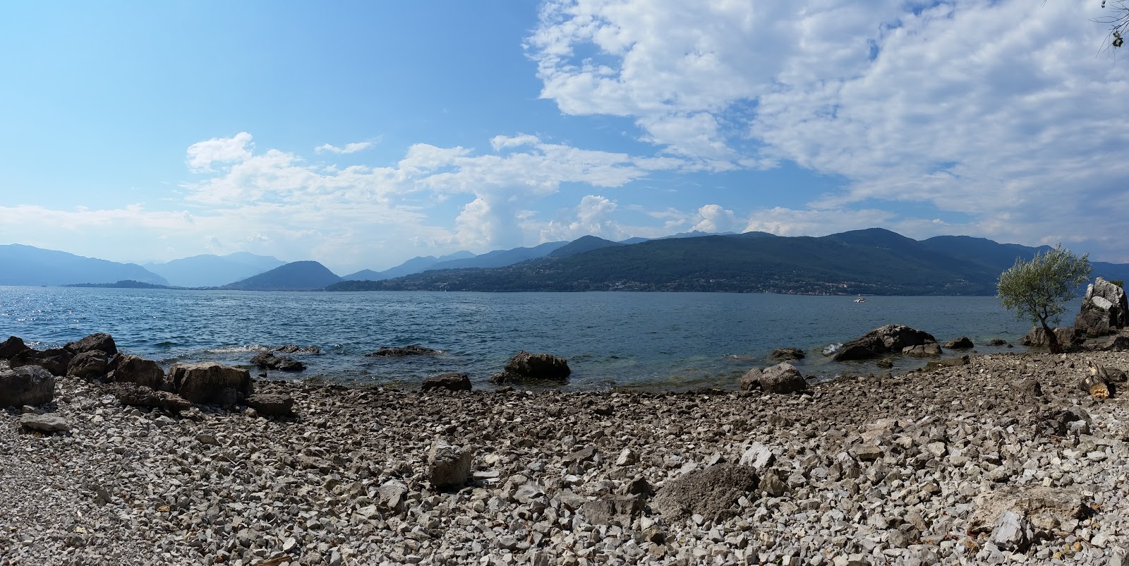 Foto von Spiaggia Sasso Galletto befindet sich in natürlicher umgebung