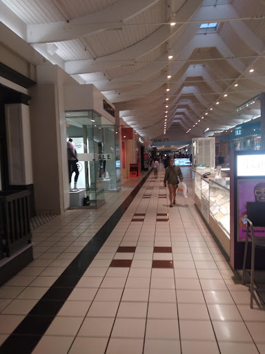 Shopping Mall «Auburn Mall», reviews and photos, 385 Southbridge St, Auburn, MA 01501, USA