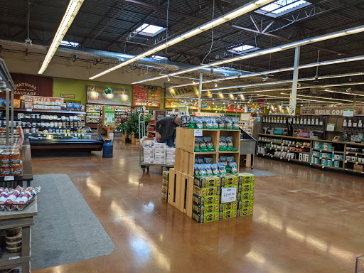 Grocery Store «Fresh Thyme Farmers Market- Bloomington IN», reviews and photos, 3600 W 3rd St, Bloomington, IN 47404, USA
