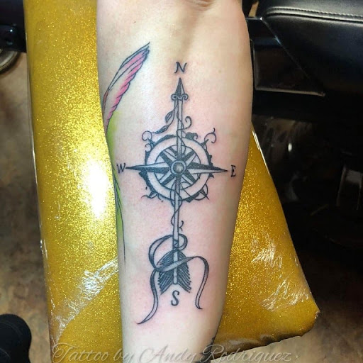 Tattoo Shop «Frontier Tattoo Company», reviews and photos, 2510 E Hunt Hwy #12, San Tan Valley, AZ 85143, USA