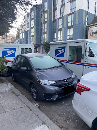 Post Office «USPS Carrier Annex», reviews and photos, 577 W Grand Ave, Oakland, CA 94612, USA