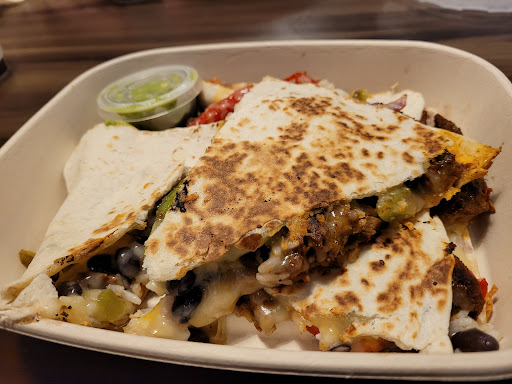 Mexican Restaurant «QDOBA Mexican Eats», reviews and photos, 180 Gravois Bluffs Cir Dr d, Fenton, MO 63026, USA