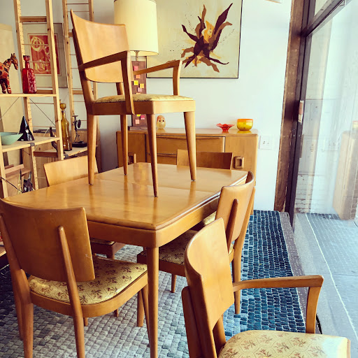 Used Furniture Store «Furniture Lounge», reviews and photos, 11 E University Ave, Champaign, IL 61820, USA