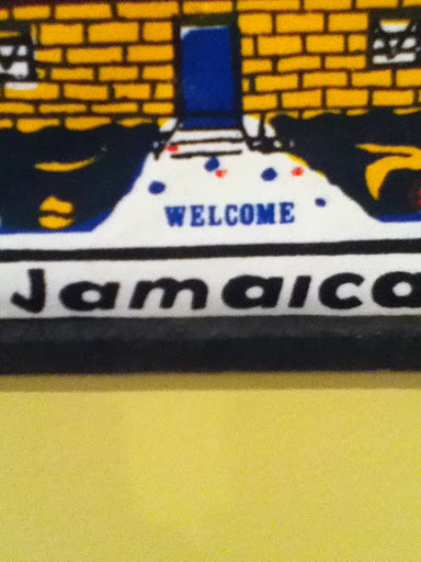 Pet Store «Birds & Beasts Pet Shop», reviews and photos, 35 Berkshire Dr # 18, Crystal Lake, IL 60014, USA