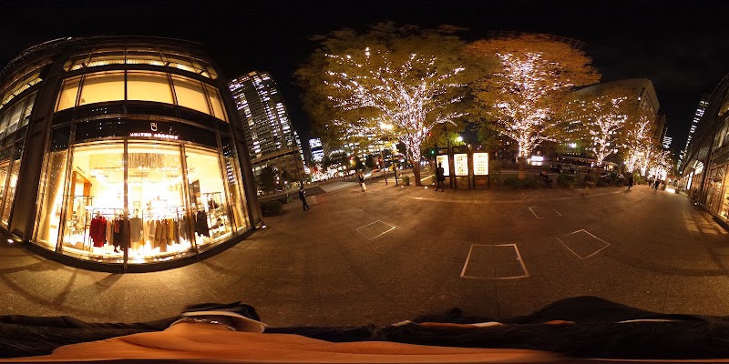 ユナイテッドアローズ 丸の内店 東京都千代田区丸の内 衣料品店 衣料品 グルコミ