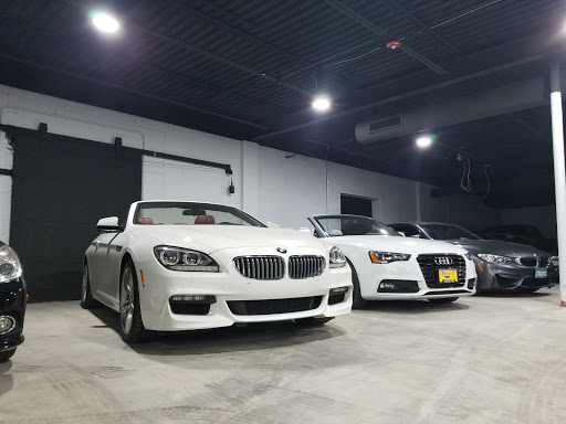 Used Car Dealer «Import Auto Sales LLC», reviews and photos, 6009 Wayzata Blvd, Minneapolis, MN 55416, USA