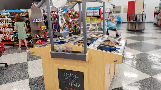 Pet Supply Store «Petco Animal Supplies», reviews and photos, 787 W Main St, Lake Zurich, IL 60047, USA