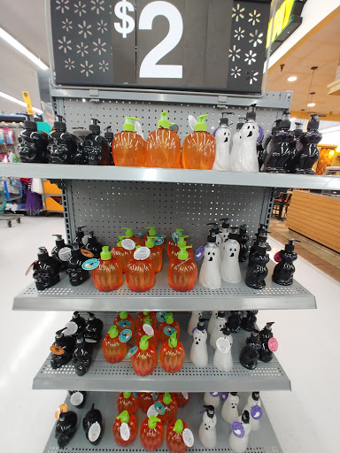 Discount Store «Walmart», reviews and photos, 11720 E Dr M.L.K. Jr Blvd, Seffner, FL 33584, USA