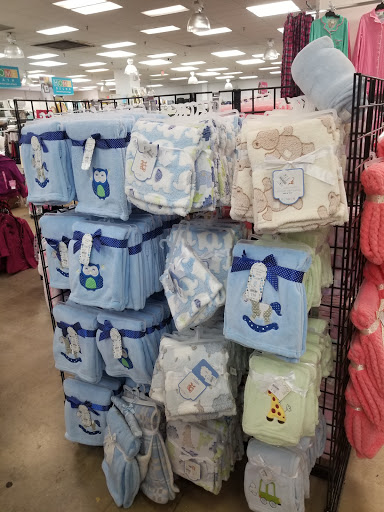 Discount Store «Fallas Discount Stores», reviews and photos, 122 E Olney Ave, Philadelphia, PA 19120, USA