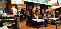 Atmosphère du Restaurant Grand Café Victoria à Arcachon - n°12