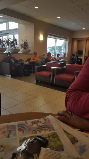 Toyota Dealer «Luther Brookdale Toyota», reviews and photos, 6700 Brooklyn Blvd, Brooklyn Center, MN 55429, USA