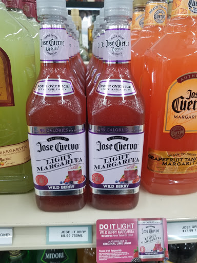 Liquor Store «Dover Liquor Warehouse», reviews and photos, 825 White Oak Rd, Dover, DE 19901, USA