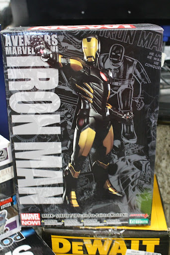 Pawn Shop «Azusa Pawn», reviews and photos, 1028 W Gladstone St, Azusa, CA 91702, USA