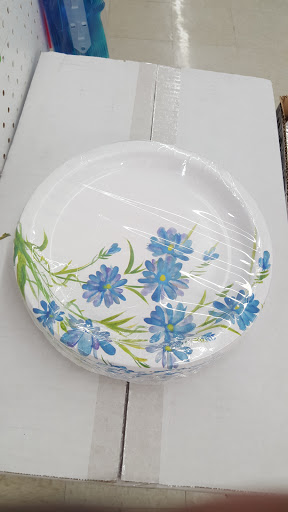 Discount Store «National Wholesale Liquidators», reviews and photos, 725 William T Morrissey Blvd, Dorchester, MA 02122, USA