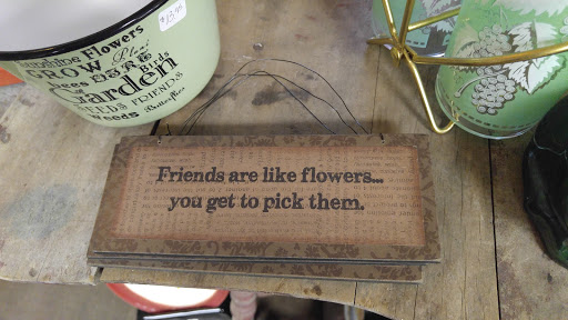 Grocery Store «Troutt Old Time General Store And Market», reviews and photos, 433 N 4th St, Paducah, KY 42001, USA