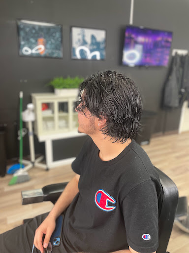 Barber Shop «JQs Barbershop», reviews and photos, 408 Garfield St S, Parkland, WA 98444, USA