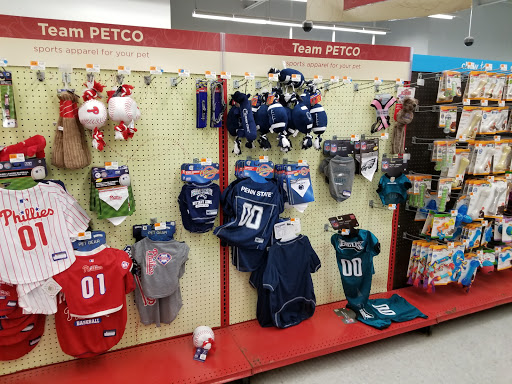 Pet Supply Store «Petco Animal Supplies», reviews and photos, 2230 Marlton Pike W #3, Cherry Hill, NJ 08002, USA