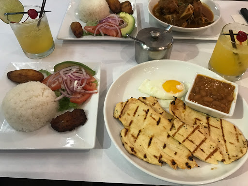 Coffee Shop «Pequeno Coffee Shop», reviews and photos, 8610 Roosevelt Ave #4, Jackson Heights, NY 11372, USA