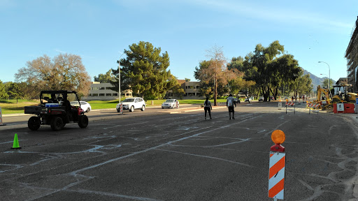 Movie Theater «AMC DINE-IN Esplanade 14», reviews and photos, 2515 E Camelback Rd, Phoenix, AZ 85016, USA