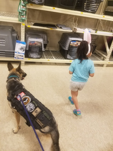 Pet Supply Store «PetSmart», reviews and photos, 555 S Cotton Ln, Goodyear, AZ 85338, USA