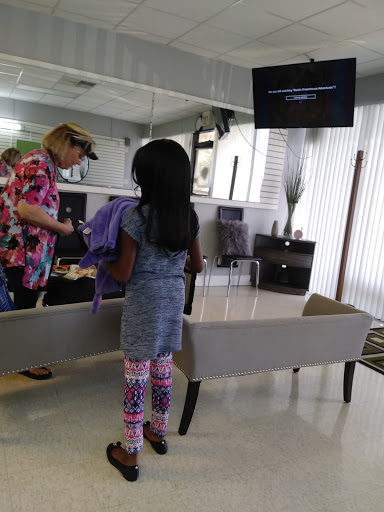 Beauty Salon «NATURAL HAIR AUTHORITY SALON», reviews and photos, 1303 E Washington St, Greenville, SC 29607, USA