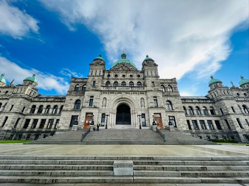 Tally-Ho Carriage Tours, 465 Belleville St., Victoria, BC V8V 1W9